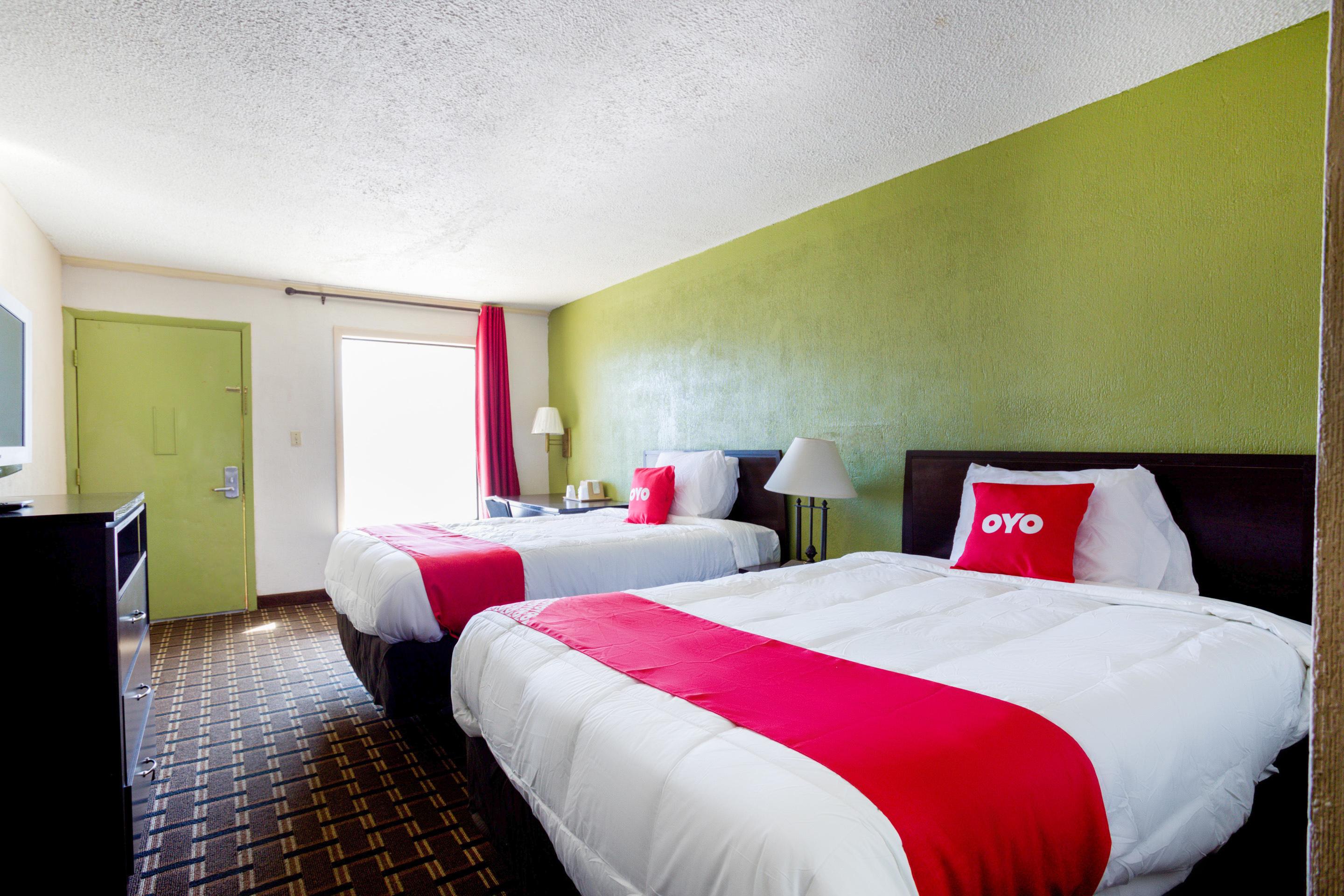 Oyo Hotel Pensacola I-10 & Hwy 29 Ferry Pass Exterior photo